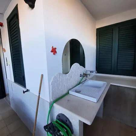 Semesterbostad La Casa Dei Gechi Casamassella